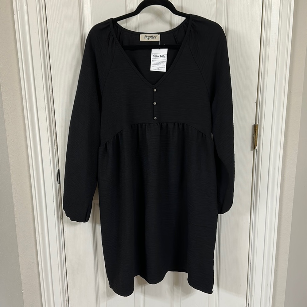 Black long sleeve dress with pockets